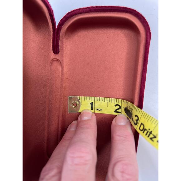 Gucci Burgundy Velvet Glasses Clamshell Hard Case Cloth, & Dust Bag (No Glasses) - Picture 11 of 12